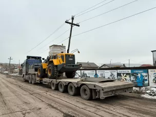 Фронтальный погрузчик HZM XC36H помогает Нижневартовску поддерживать чистоту